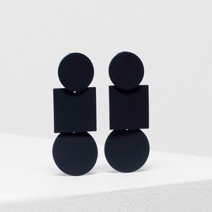 ELK the Label Fala Drop Earrings Black